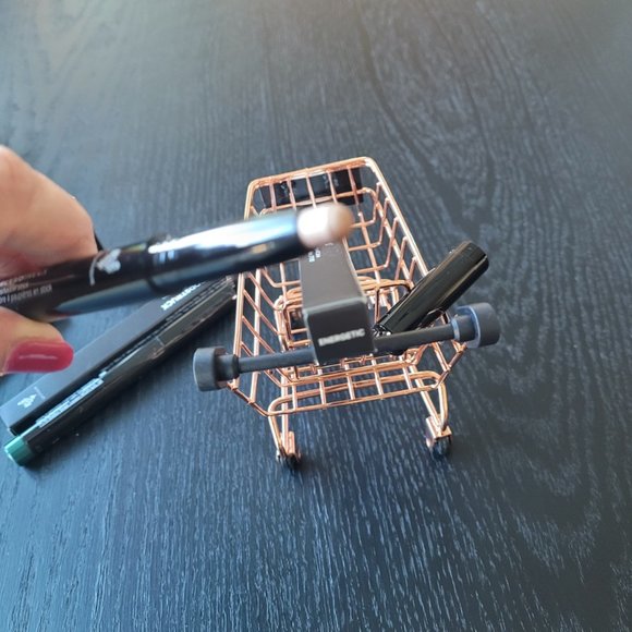 Younique Set of 3 Exclusive Moodstruck Eye Shadow Sticks - Picture 9 of 11